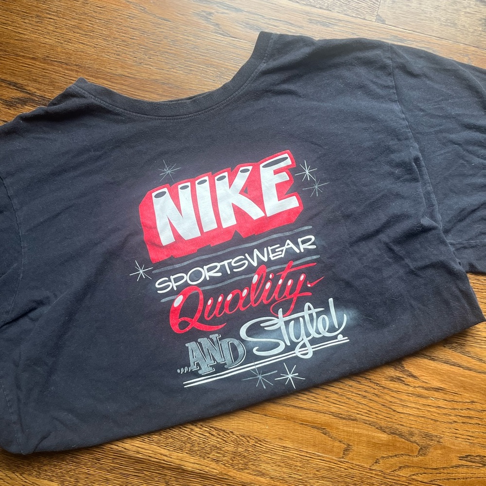 Nike graphic tee
